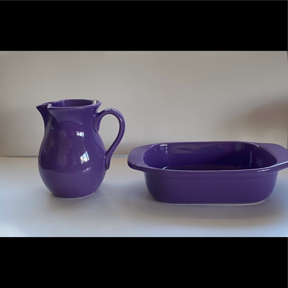 Chantal baking dish and pitcher. New without tag. Freezer, microwave and oven.